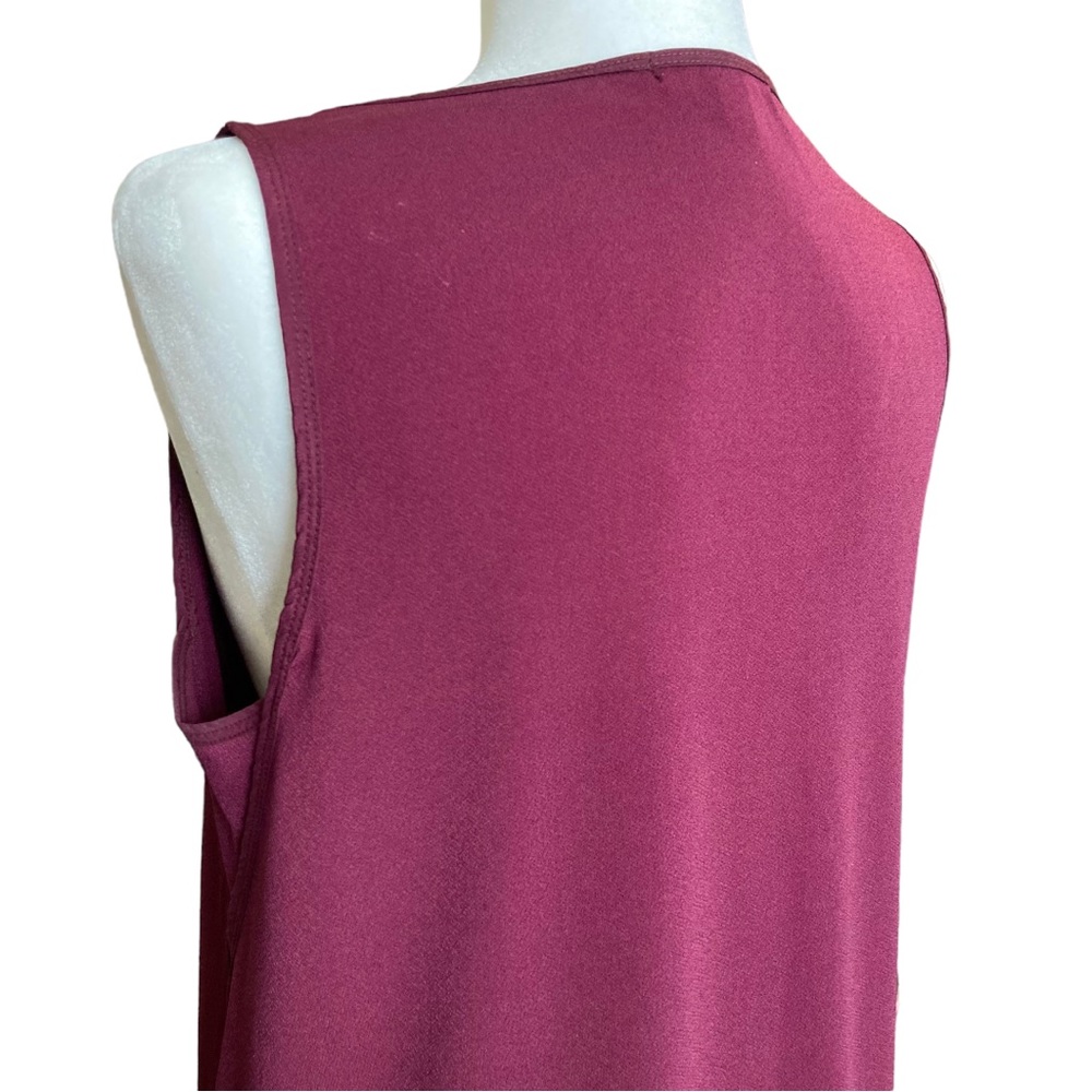 Banana Republic Women's sleeveless v-neck tank top, Sz M - Picture 12 of 16